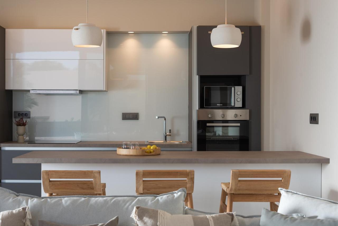 Athina Luxury Villa, With Pool & Walk To The Beach, By Thinkvilla Khania Eksteriør bilde