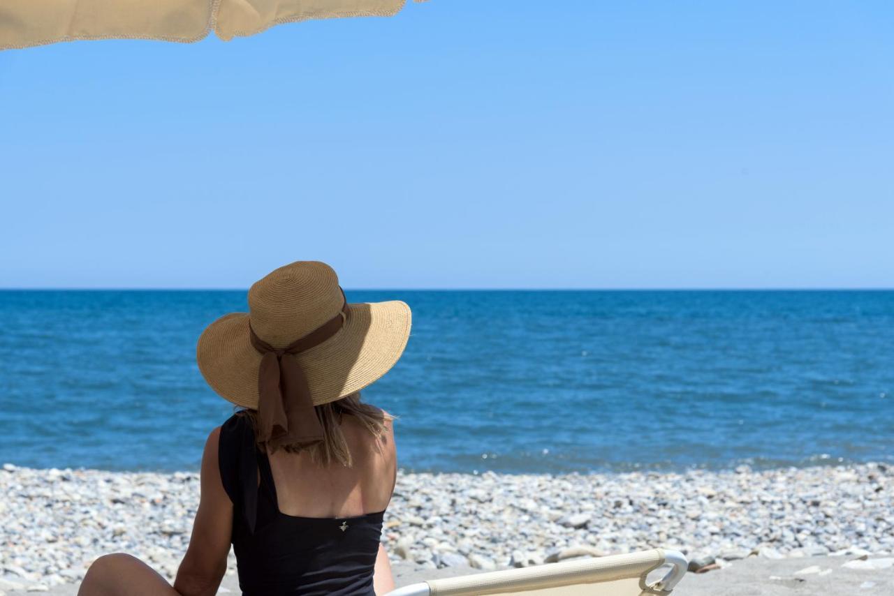 Athina Luxury Villa, With Pool & Walk To The Beach, By Thinkvilla Khania Eksteriør bilde